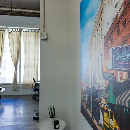 The Downtown Urban Loft Apartment